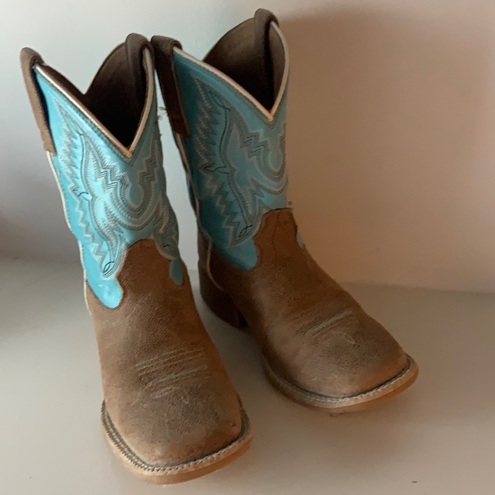 Perfect condition boys boots